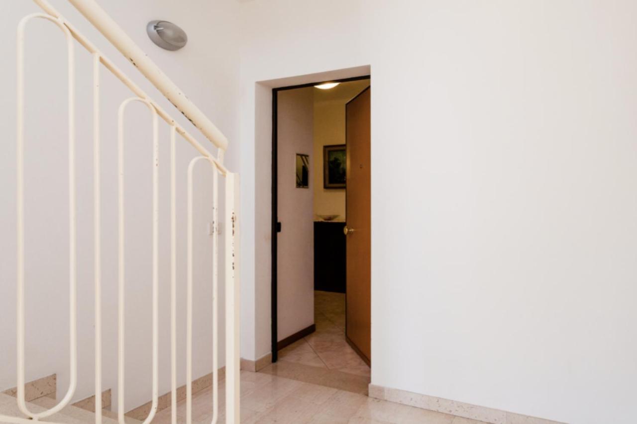 Relax In Collina Apartment Misano Adriatico Exterior foto