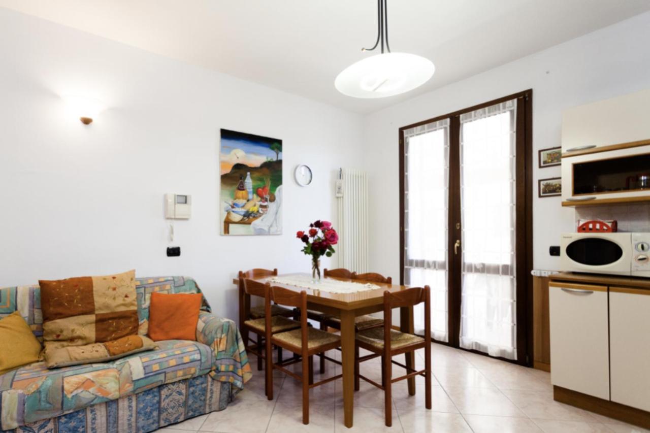 Relax In Collina Apartment Misano Adriatico Exterior foto