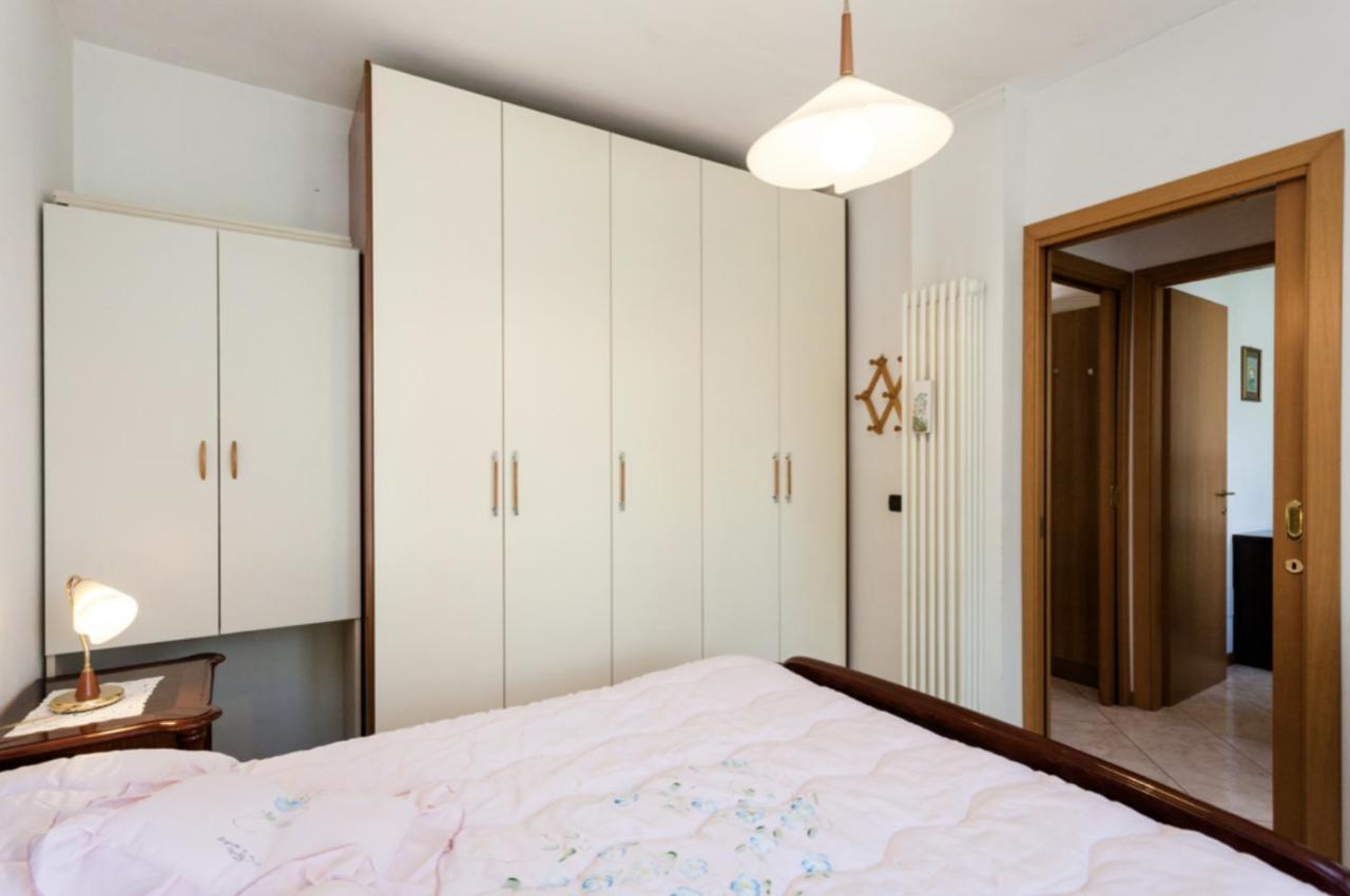 Relax In Collina Apartment Misano Adriatico Exterior foto