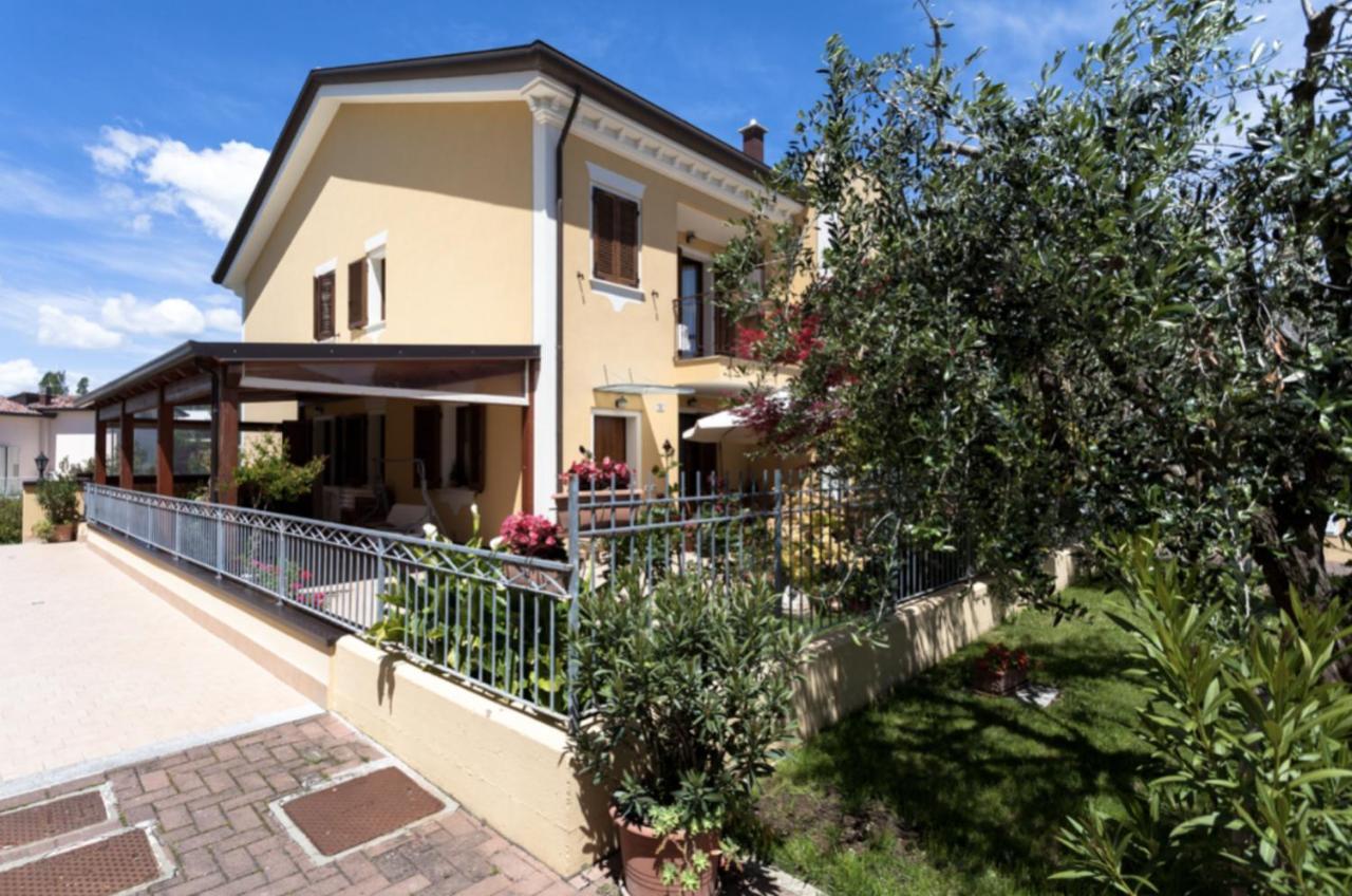 Relax In Collina Apartment Misano Adriatico Exterior foto